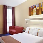 Hotel Yit Ciudad De 3*
