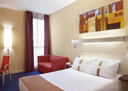 Отель Yit Ciudad De 3*