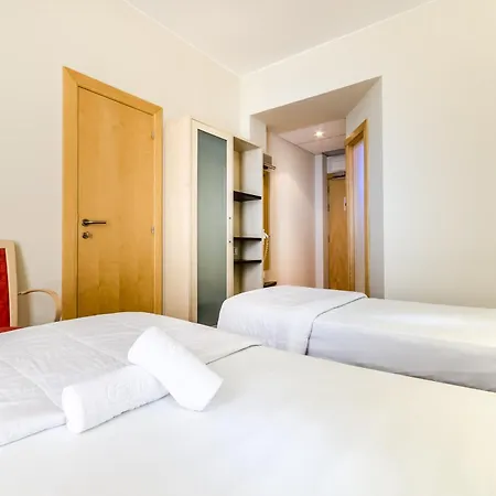 Hotel Yit Ciudad De