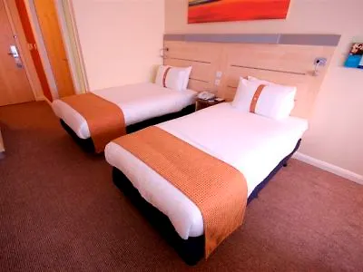 Hotel Yit Ciudad De