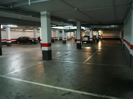 Отель Yit Ciudad De 3*