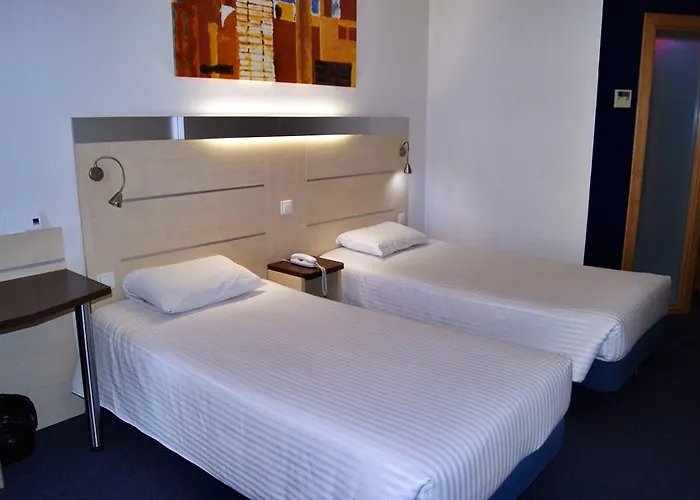 Yit Ciudad De Hotel Saragosse