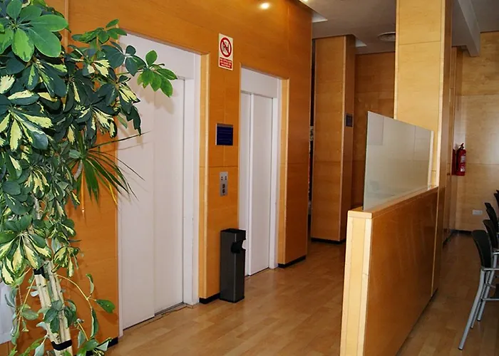 Yit Ciudad De Hotel 3*